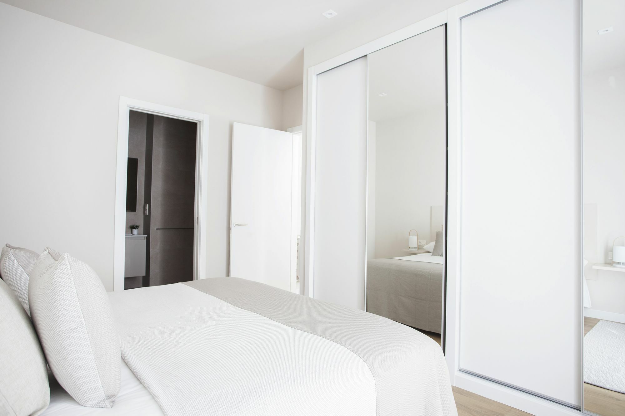 Urbieta Center - Iberorent Apartments ซานเซบาสเตียน ภายนอก รูปภาพ