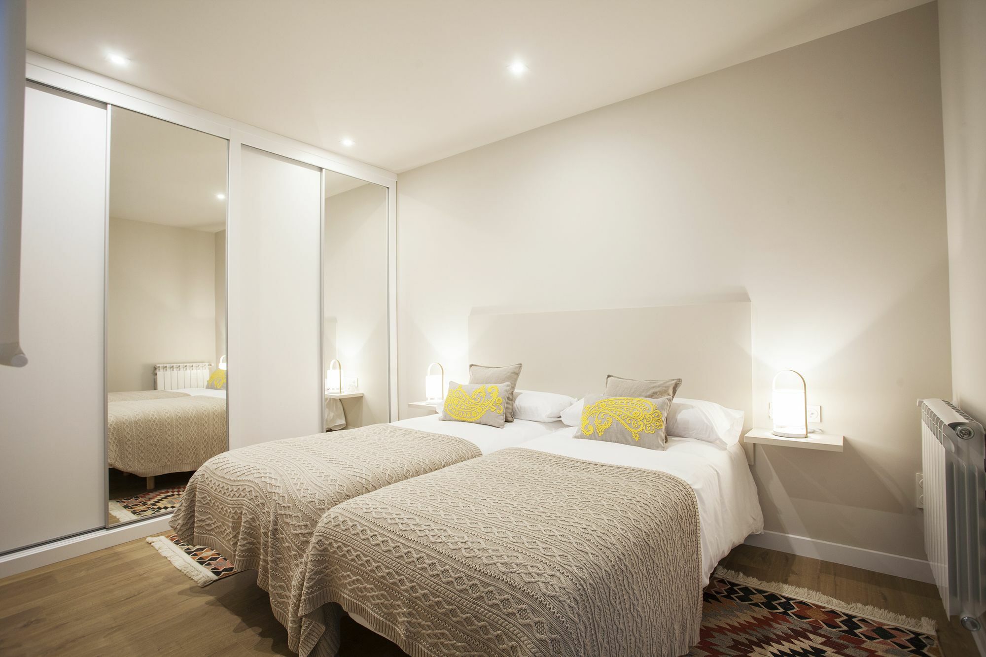 Urbieta Center - Iberorent Apartments ซานเซบาสเตียน ภายนอก รูปภาพ